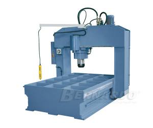 Bernardo DKS 400 Hydraulic workshop straightening press