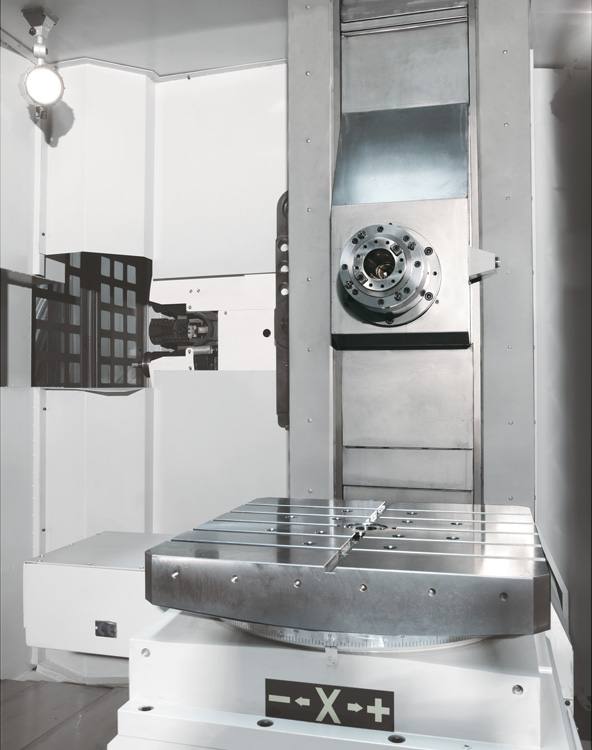 Horizontal CNC Machining Center